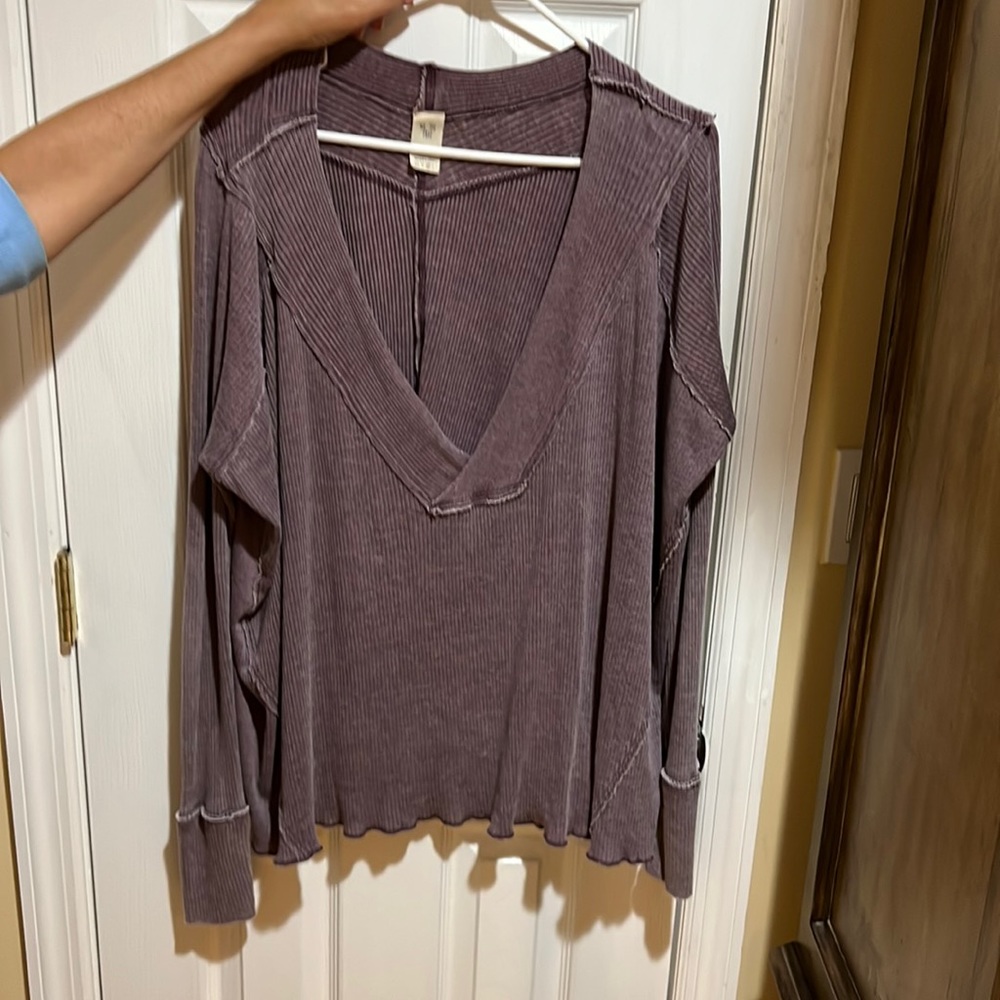 Free People V-Neck Top Size M
